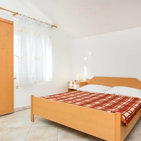 Zic-mrakovcic Br2 S2 K2 Ohne Balkon *